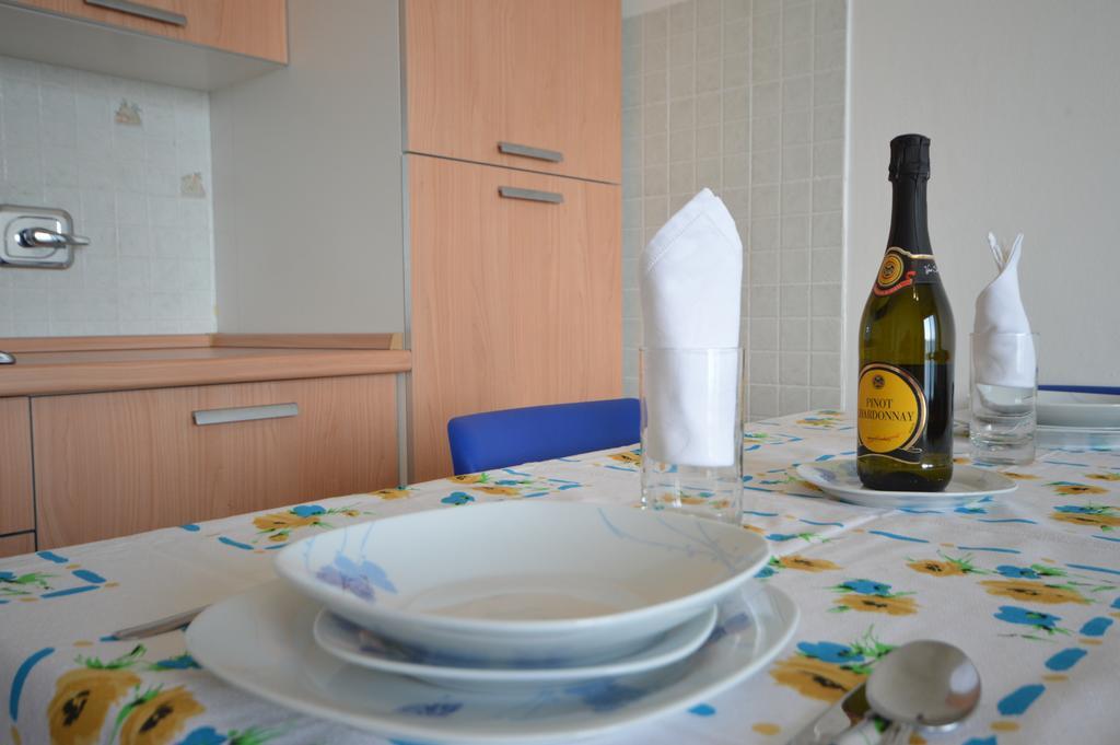 Riva Mare Apartment Riva Ligure Eksteriør billede